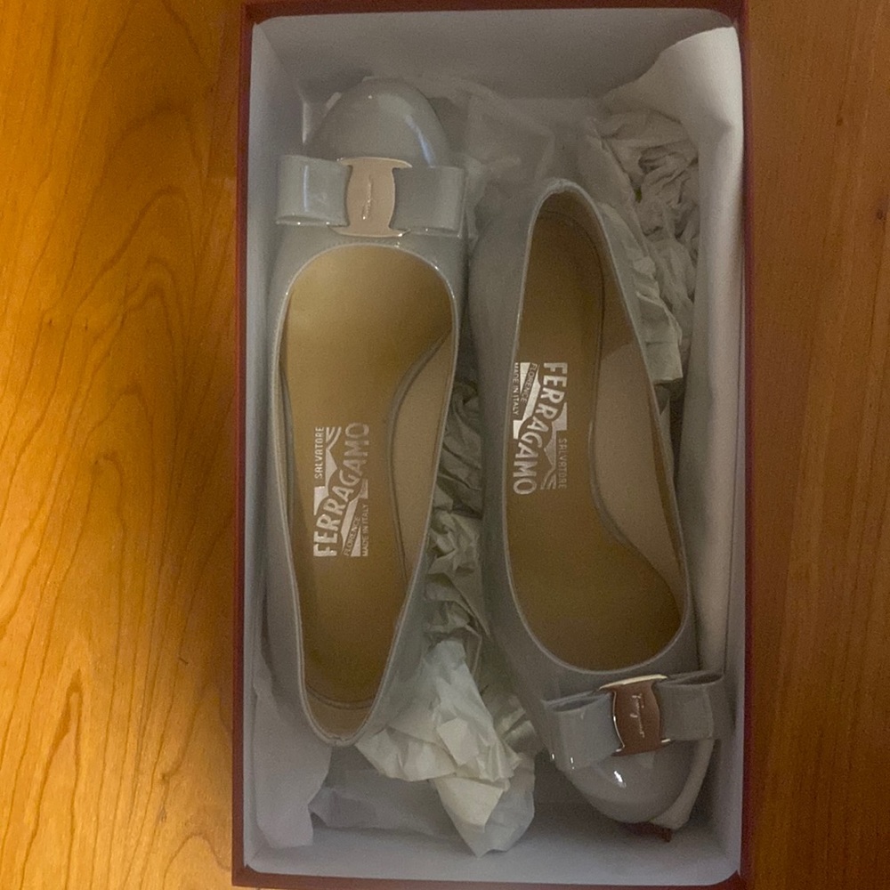 Salvatore Ferragamo Vara Pump